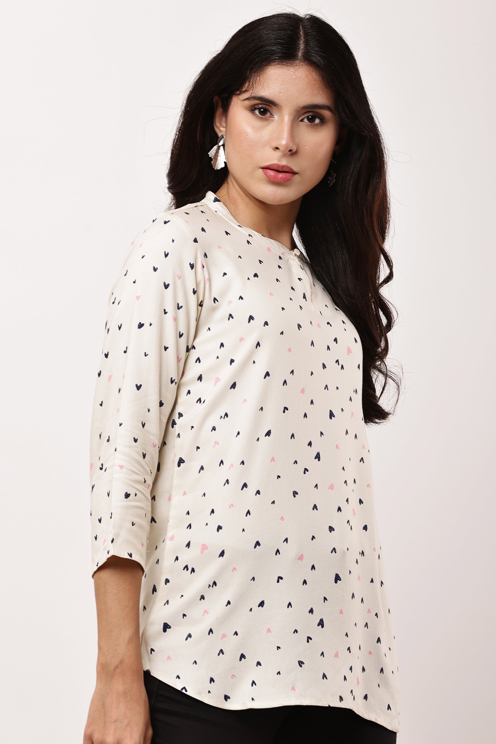 Elegant Hearts Kurti